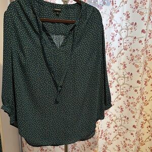 Torrid Green Bell Sleeve Blouse w/Tie Collar